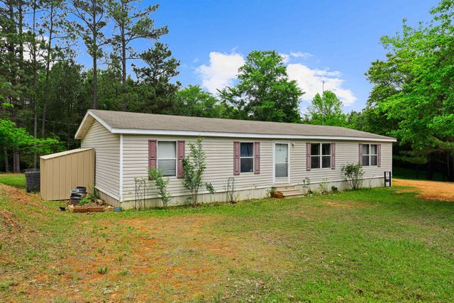 195 Silver Fox Rd., Marshall, TX 75670