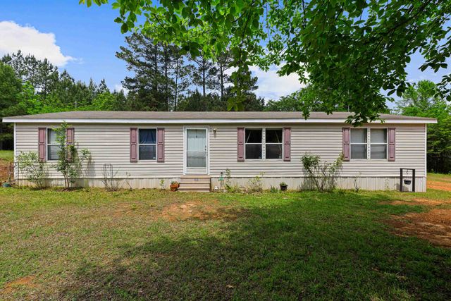 195 Silver Fox Rd., Marshall, TX 75670