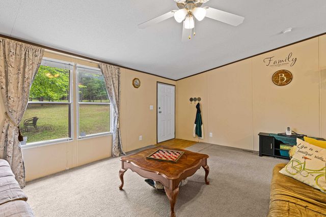 195 Silver Fox Rd., Marshall, TX 75670
