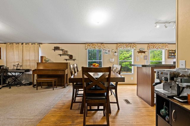 195 Silver Fox Rd., Marshall, TX 75670
