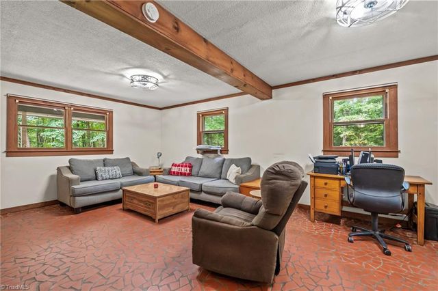 505 Tipperary Lane, Denton, NC 27239