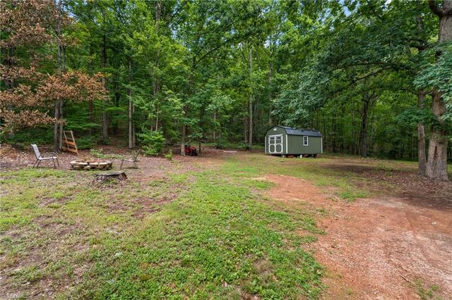 505 Tipperary Lane, Denton, NC 27239