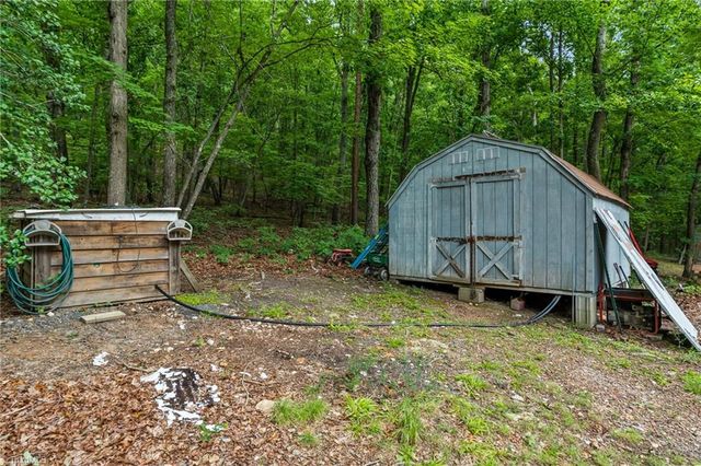 505 Tipperary Lane, Denton, NC 27239