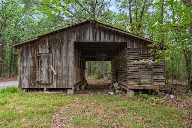 505 Tipperary Lane, Denton, NC 27239