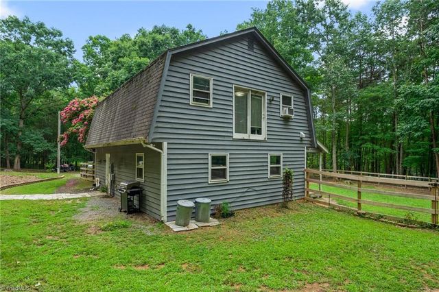 505 Tipperary Lane, Denton, NC 27239