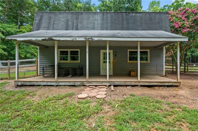505 Tipperary Lane, Denton, NC 27239