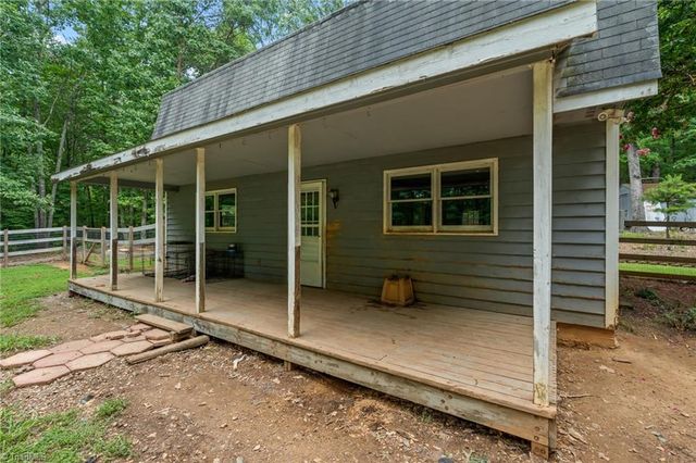 505 Tipperary Lane, Denton, NC 27239