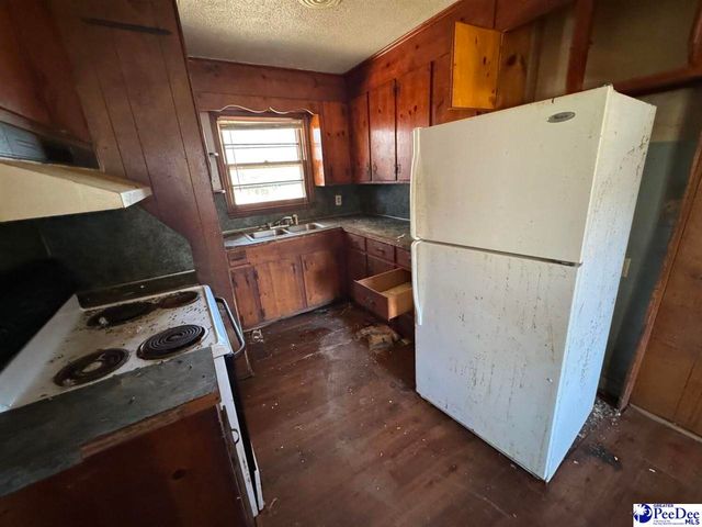 515 W Pennsylvania St, Florence, SC 29501