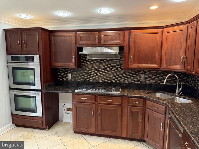 13113 ARDENNES AVE, Rockville, MD 20851