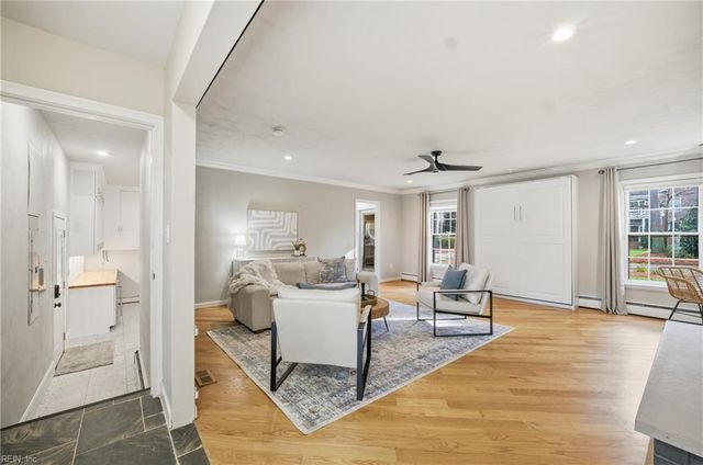 1312 Pamela PL, Norfolk, VA 23509