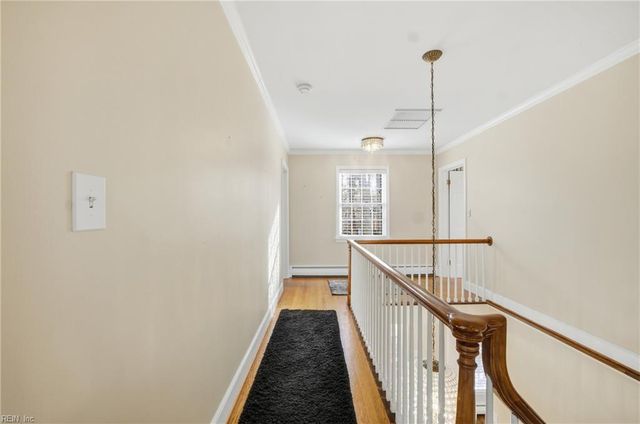 1312 Pamela PL, Norfolk, VA 23509