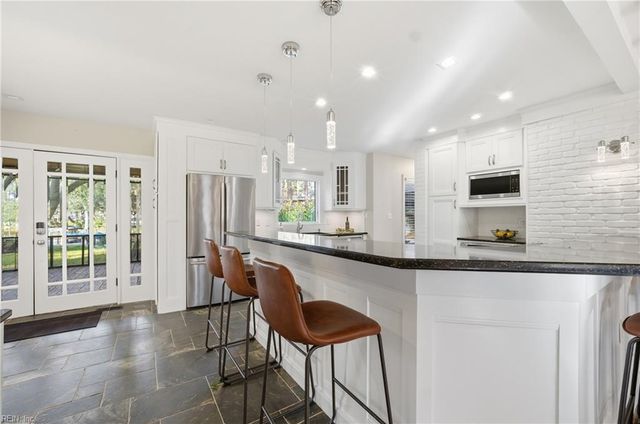 1312 Pamela PL, Norfolk, VA 23509