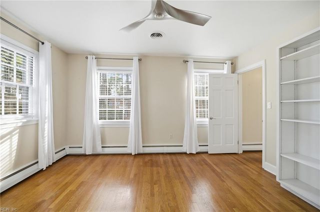 1312 Pamela PL, Norfolk, VA 23509