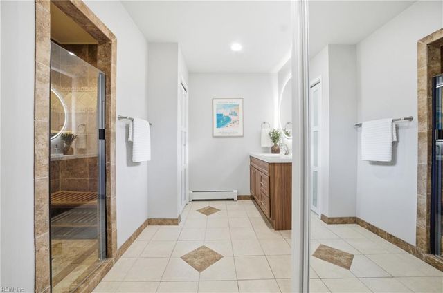 1312 Pamela PL, Norfolk, VA 23509