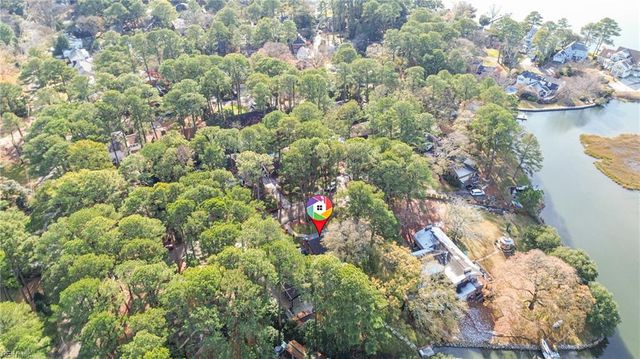 1312 Pamela PL, Norfolk, VA 23509