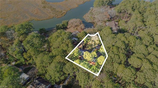 1312 Pamela PL, Norfolk, VA 23509