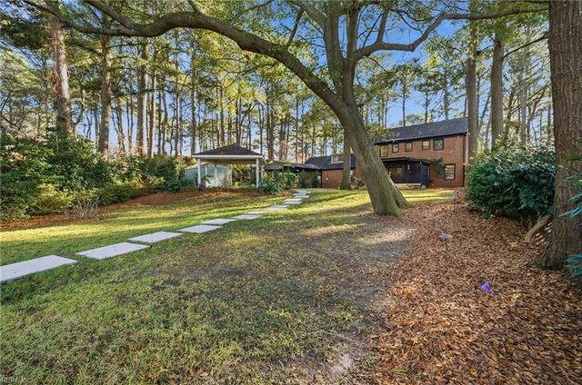 1312 Pamela PL, Norfolk, VA 23509