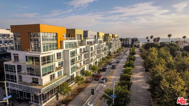 1705 Ocean Avenue 405, Santa Monica, CA 90401