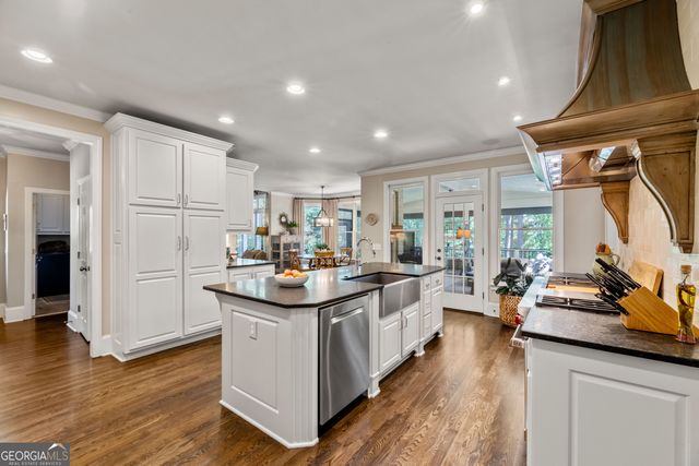 2155 Wood Falls Drive, Cumming, GA 30041
