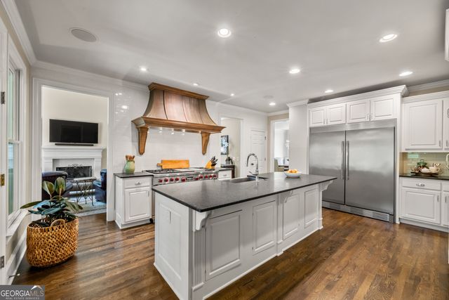 2155 Wood Falls Drive, Cumming, GA 30041
