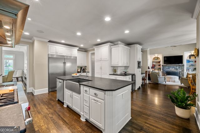 2155 Wood Falls Drive, Cumming, GA 30041