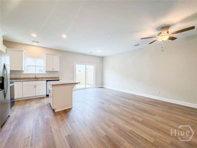 122 Heirloom Road, Hinesville, GA 31313