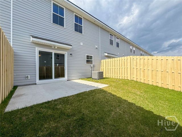 122 Heirloom Road, Hinesville, GA 31313