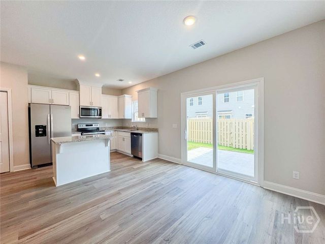 122 Heirloom Road, Hinesville, GA 31313