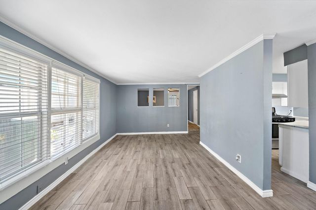 2404 Yoakum Blvd Boulevard 1, Houston, TX 77006