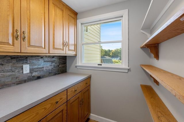 24 Silvermine Road, Boxford, MA 01921