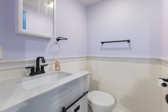 24 Silvermine Road, Boxford, MA 01921