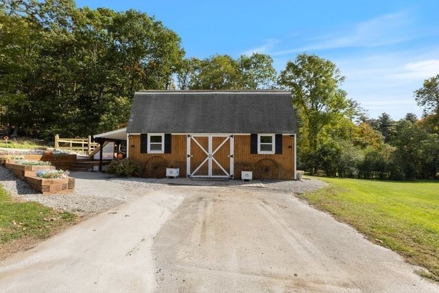 24 Silvermine Road, Boxford, MA 01921