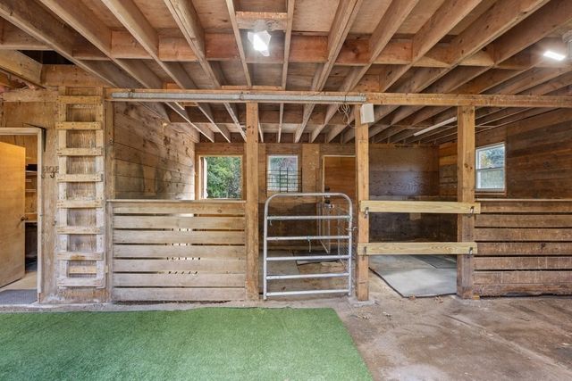 24 Silvermine Road, Boxford, MA 01921