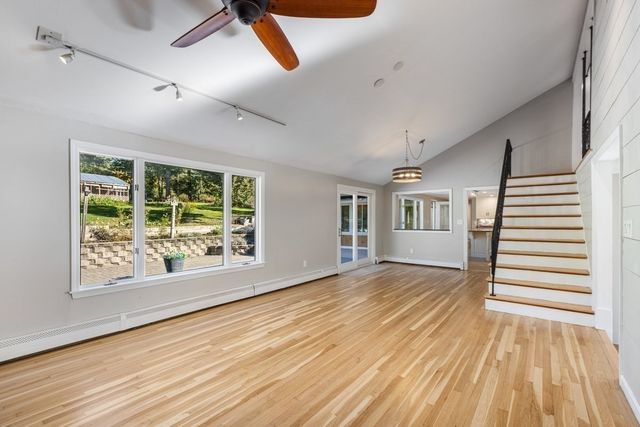 24 Silvermine Road, Boxford, MA 01921