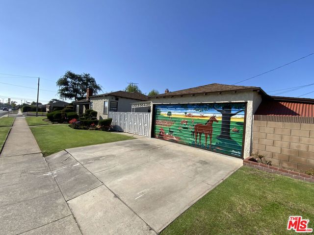 9232 S 2nd Avenue, Inglewood, CA 90305