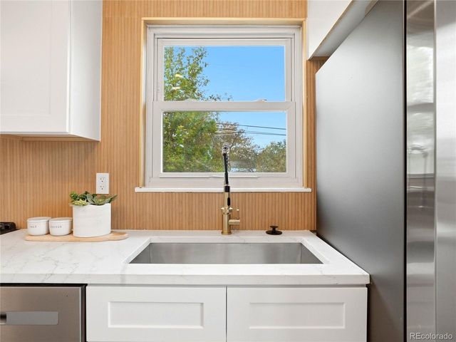 3259 Pontiac St, Denver, CO 80207