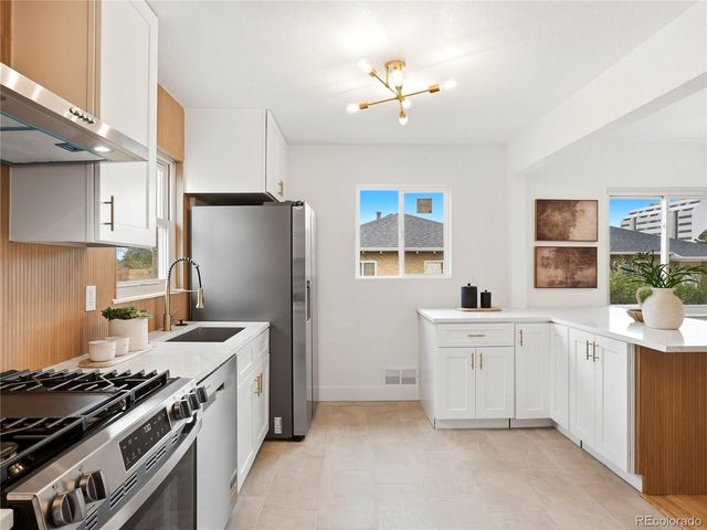 3259 Pontiac St, Denver, CO 80207