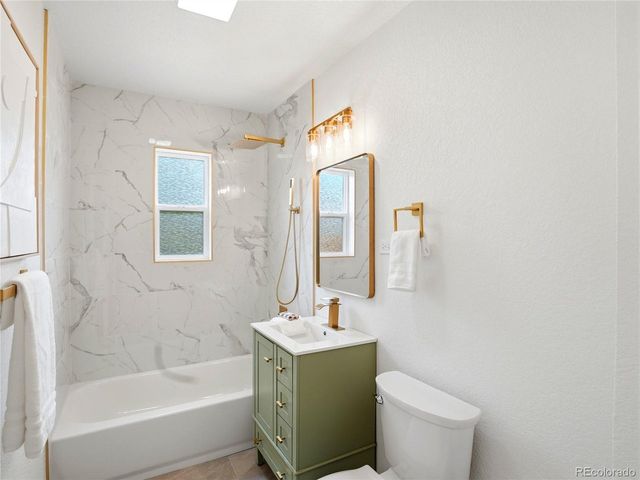 3259 Pontiac St, Denver, CO 80207