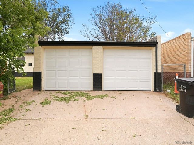3259 Pontiac St, Denver, CO 80207