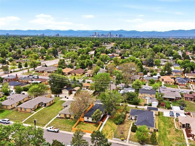 3259 Pontiac St, Denver, CO 80207