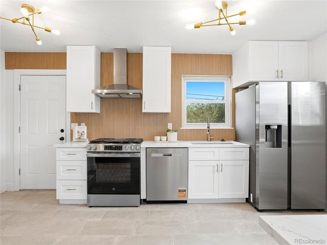 3259 Pontiac St, Denver, CO 80207