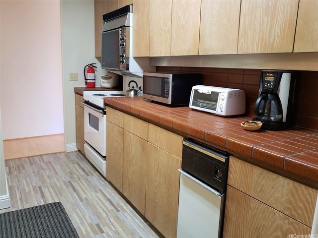 1750 Kalakaua Avenue 2902, Honolulu, HI 96826