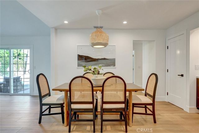 2046 Calvert, Costa Mesa, CA 92626