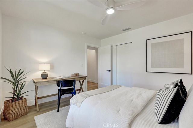 2046 Calvert, Costa Mesa, CA 92626