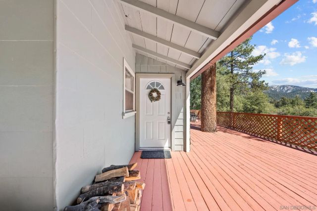 52910 Cedar Dr, Idyllwild, CA 92549