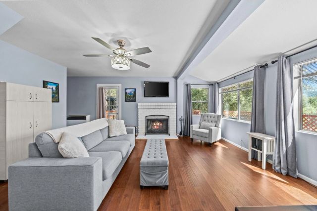 52910 Cedar Dr, Idyllwild, CA 92549