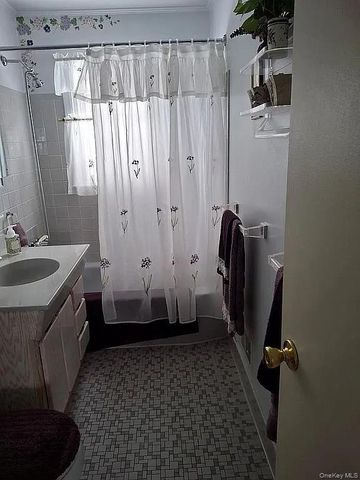 64 Alpine Road, Yonkers, NY 10710