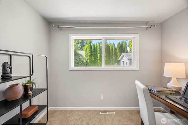 1245 6th Avenue SE, Issaquah, WA 98027