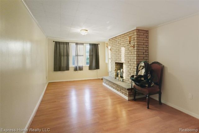 24932 Marigold Avenue, Warren, MI 48089