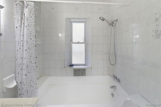 24932 Marigold Avenue, Warren, MI 48089